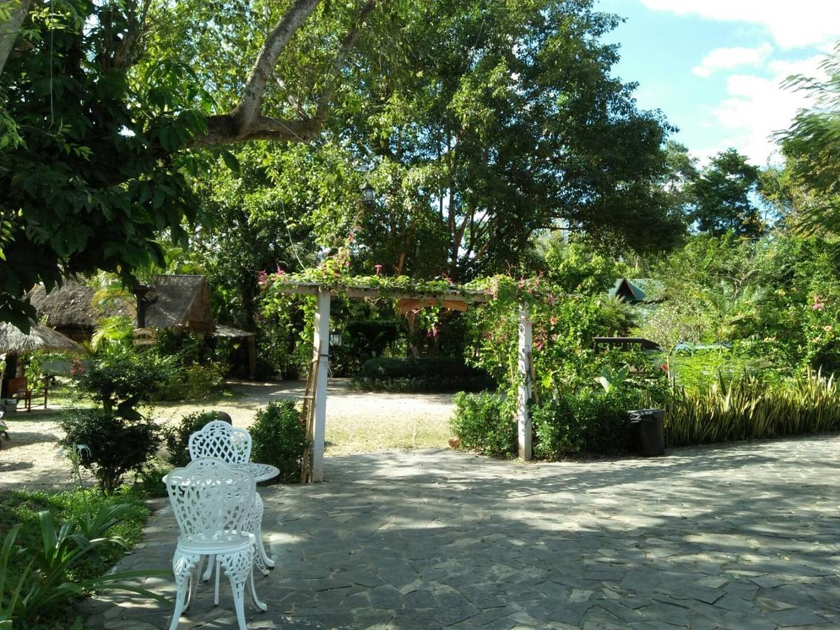 Mek Kiri Riverkwai Resort Sha Thong Pha Phum Exterior photo